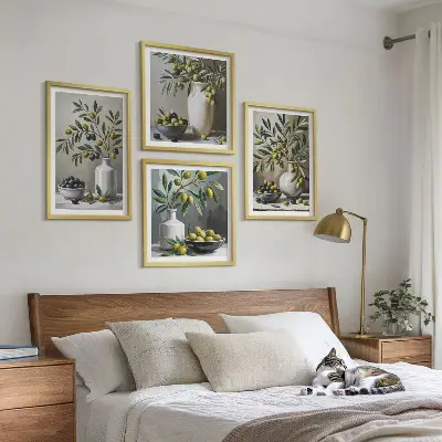 Oliwki w ceramice poliptyk w szarej ramie