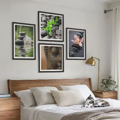 Zestaw 4 obrazów w ramie spokojna kompozycja w stylu zen z kwiatami i Buddą