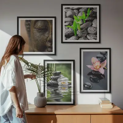Zestaw 4 obrazów w ramie spokojna kompozycja w stylu zen z kwiatami i Buddą