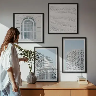Zestaw 4 obrazów w ramie nowoczesna architektura z motywem geometrii