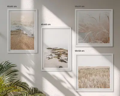 Zestaw obrazów dekoracyjnych plaża z falami i kamieniami w letnim klimacie