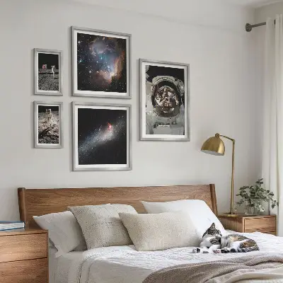 Galeria obrazów na ścianę z motywem lądowania astronautów na Księżycu