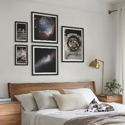 Galeria obrazów na ścianę z motywem lądowania astronautów na Księżycu