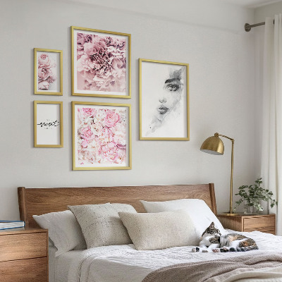 Galeria obrazów na ścianę Kwiatowy portret o domu