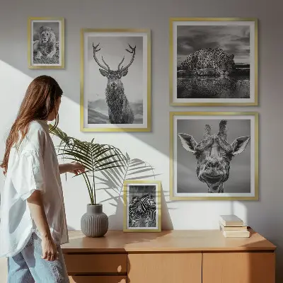 Galeria obrazów na ścianę z motywem zwierząt w czerni i bieli