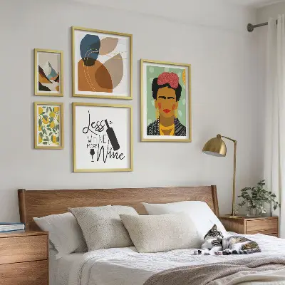 Zestaw 5 obrazów w ramie w stylu boho z motywem portretów i abstrakcji