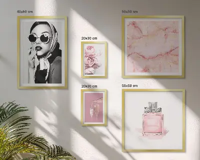 Galeria obrazów na ścianę w stylowych odcieniach różu
