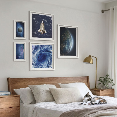 Zestaw obrazów w ramie do galerii ściennej Kosmiczne pejzaże Ziemi