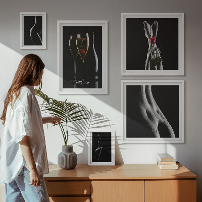 Galeria obrazów na ścianę Eleganckie nowoczesne akcenty Czerń i czerwień