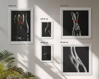 Galeria obrazów na ścianę eleganckie nowoczesne akcenty w kolorze czerni i czerwieni