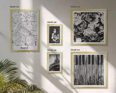 Zestaw obrazów w ramie do galerii ściennej w stylu paryskim z elegancką architekturą