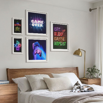 Zestaw obrazów w ramie do galerii ściennej Gry komputerowe neonowe motywy