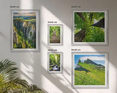 Zestaw obrazów w ramie do galerii ściennej zielone krajobrazy z motywem natury i ścieżek