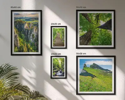 Zestaw obrazów w ramie do galerii ściennej zielone krajobrazy z motywem natury i ścieżek