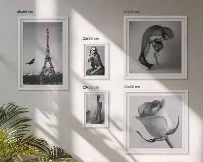 Zestaw obrazów w ramie do galerii ściennej w stylu czarno-białego Paryża