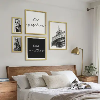 Zestaw 5 obrazów w ramie stylowe grafiki z motywem mody paryskiej