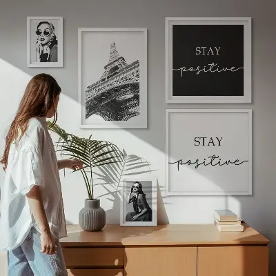 Zestaw 5 obrazów w ramie stylowe grafiki z motywem mody paryskiej