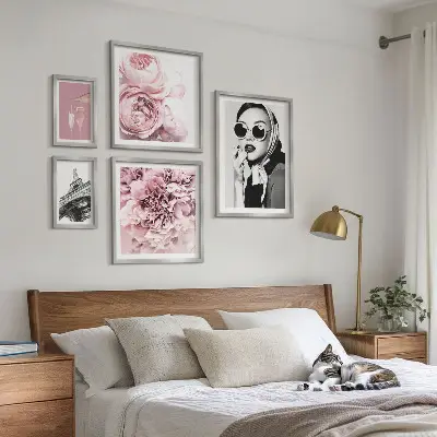 Galeria obrazów na ścianę stylowe portrety z motywem róż