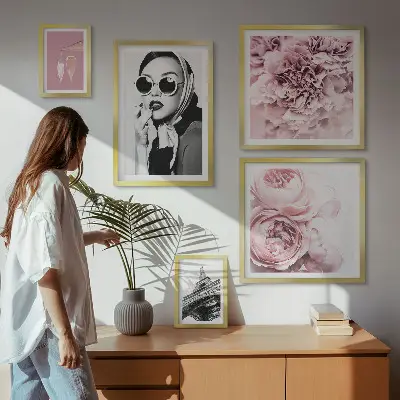 Galeria obrazów na ścianę stylowe portrety z motywem róż