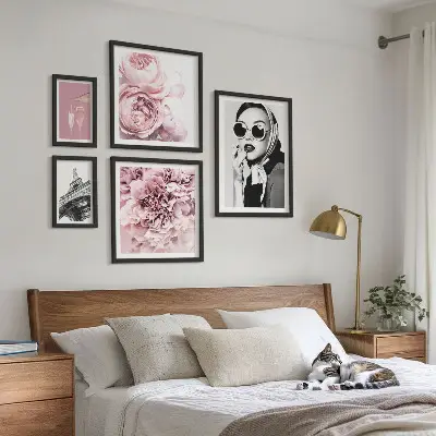 Galeria obrazów na ścianę stylowe portrety z motywem róż