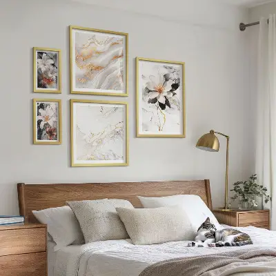 Obraz na ścianę kwiaty w stylu marmurowej elegancji