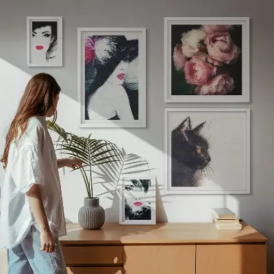 Galeria obrazów na ścianę Stylowe portrety kobiet z różami