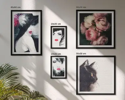 Galeria obrazów na ścianę Stylowe portrety kobiet z różami