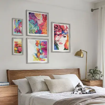 Zestaw obrazów w ramie do galerii ściennej kolorowe abstrakcje i portrety