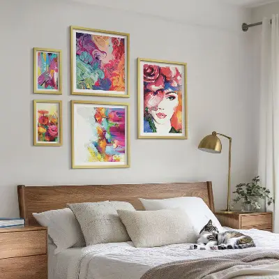 Zestaw obrazów w ramie do galerii ściennej kolorowe abstrakcje i portrety