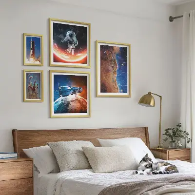 Zestaw obrazów w ramie do galerii ściennej motyw kosmicznych podróży po galaktykach