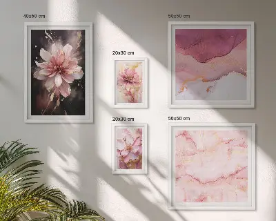 Zestaw obrazów w ramie do galerii ściennej z kwiatowymi kompozycjami w odcieniach różu