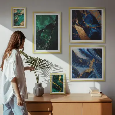 Galeria obrazów na ścianę Eleganckie abstrakcje z zielenią
