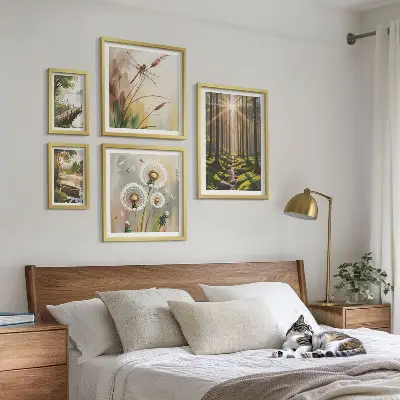 Galeria obrazów na ścianę z motywem leśnych pejzaży przedstawiających naturę i spokój