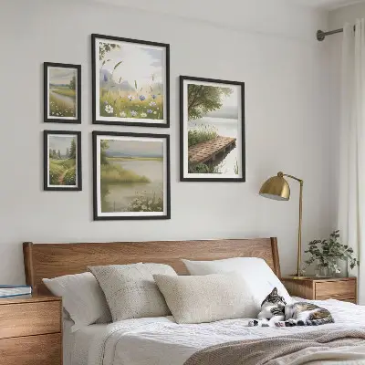 Galeria obrazów na ścianę spokojne pejzaże z pomostem i łąką