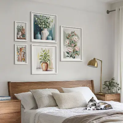 Zestaw obrazów w ramie do galerii ściennej z stylowymi roślinnymi dekoracjami do kuchni