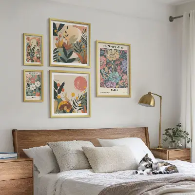 Galeria obrazów na ścianę z kwiatowymi motywami Paryża i Londynu
