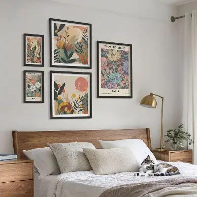 Galeria obrazów na ścianę z kwiatowymi motywami Paryża i Londynu