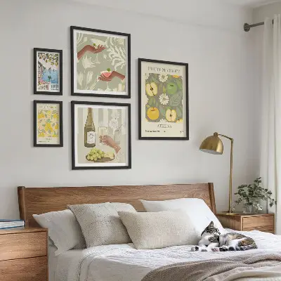 Galeria obrazów na ścianę klimatyczne ilustracje w stylu lat 70.