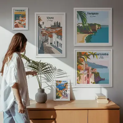 Zestaw obrazów w ramie do galerii ściennej z malowniczymi miasteczkami Europy