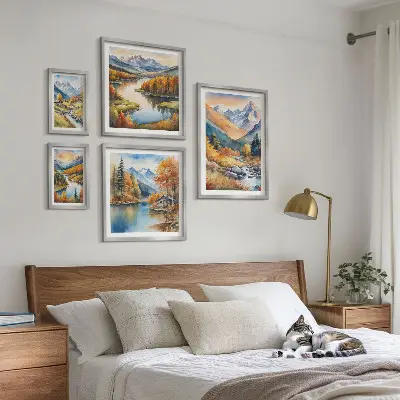 Zestaw obrazów w ramie do galerii ściennej z jesiennym motywem gór rzek i domków