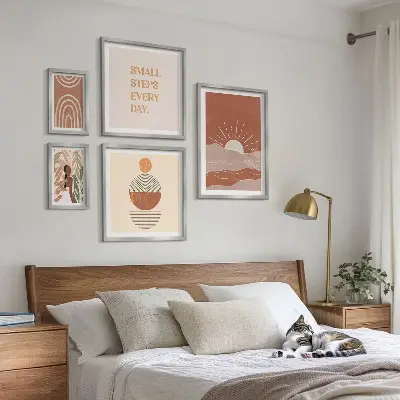 Zestaw obrazów w ramie do galerii ściennej w stylu boho z naturą i pozytywnymi hasłami