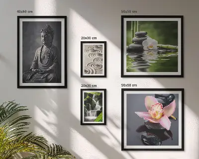 Zestaw 5 obrazów w ramie z motywem relaksującej natury zen
