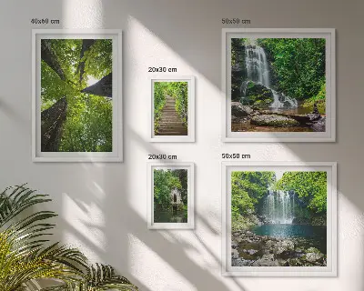 Zestaw obrazów w ramie do galerii ściennej z zielonymi krajobrazami wodospadów