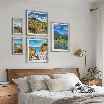 Galeria obrazów na ścianę z motywem krajobrazów gór i plaż