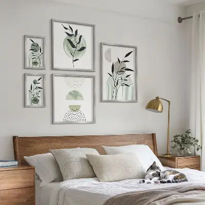 Zestaw obrazów w ramie do galerii ściennej stylowe grafiki z motywem roślinnym