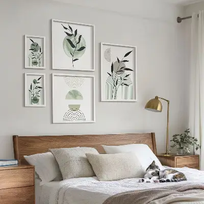 Zestaw obrazów w ramie do galerii ściennej stylowe grafiki z motywem roślinnym