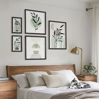 Zestaw obrazów w ramie do galerii ściennej stylowe grafiki z motywem roślinnym