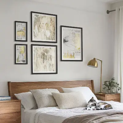 Galeria obrazów na ścianę w stylowe abstrakcyjne wzory