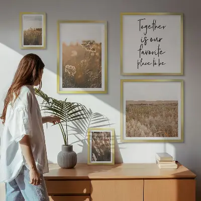 Galeria obrazów na ścianę z motywem naturalnych pejzaży, kwiatów i sentencji