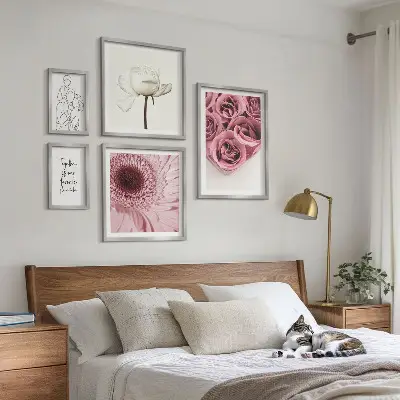 Dekoracja ścienna zestaw obrazów z motywem kwiatowe boho inspiracje